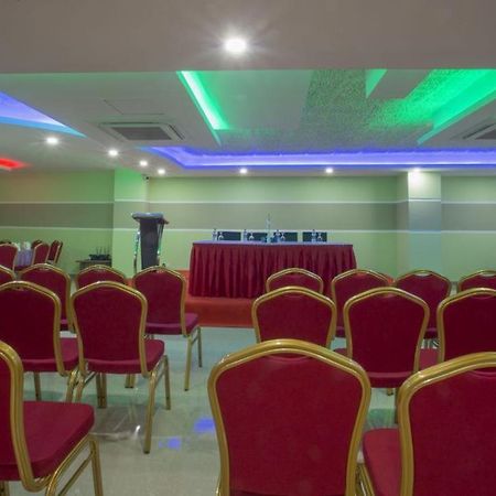 Hotel Mira Garden Sylhet Ngoại thất bức ảnh