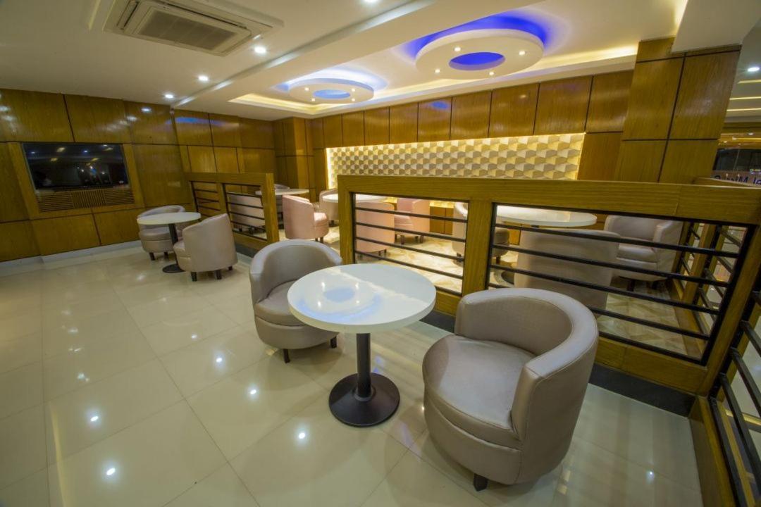 Hotel Mira Garden Sylhet Ngoại thất bức ảnh