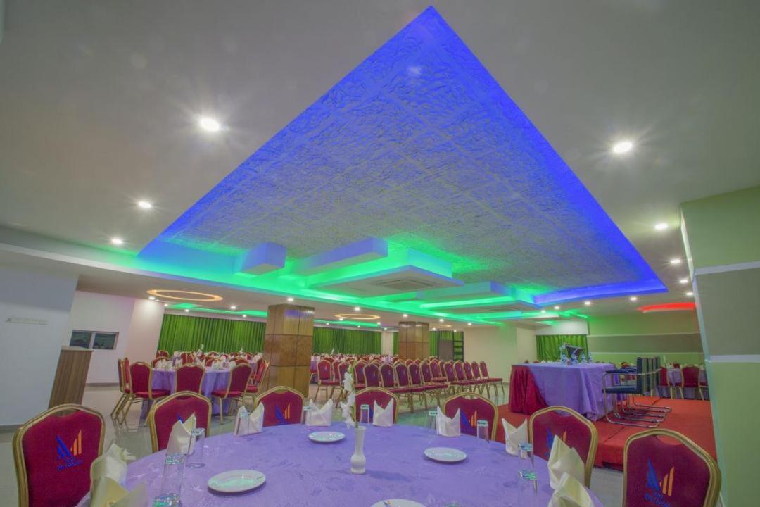 Hotel Mira Garden Sylhet Ngoại thất bức ảnh