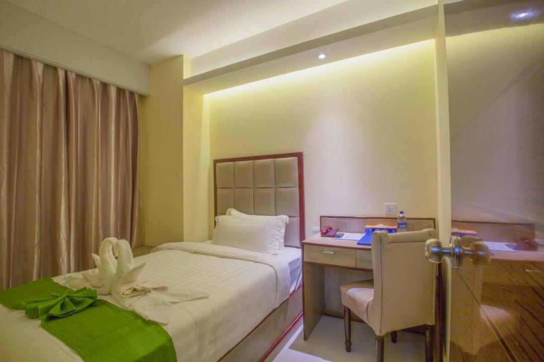 Hotel Mira Garden Sylhet Ngoại thất bức ảnh