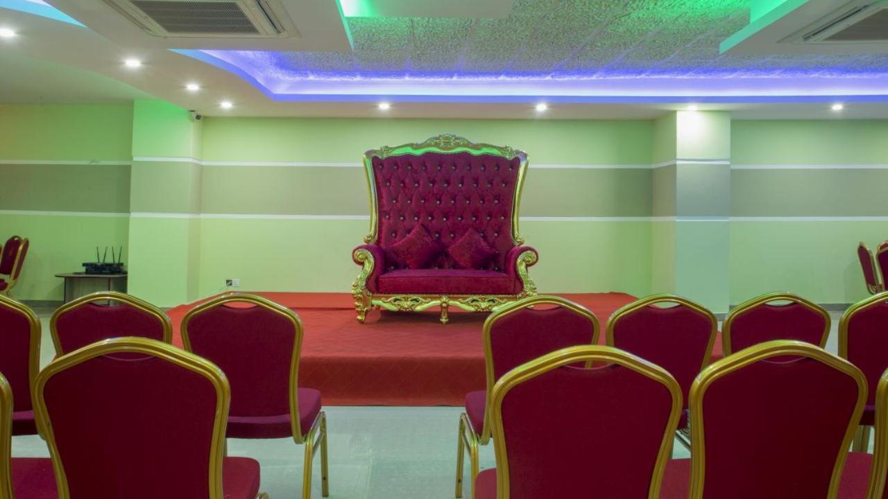 Hotel Mira Garden Sylhet Ngoại thất bức ảnh