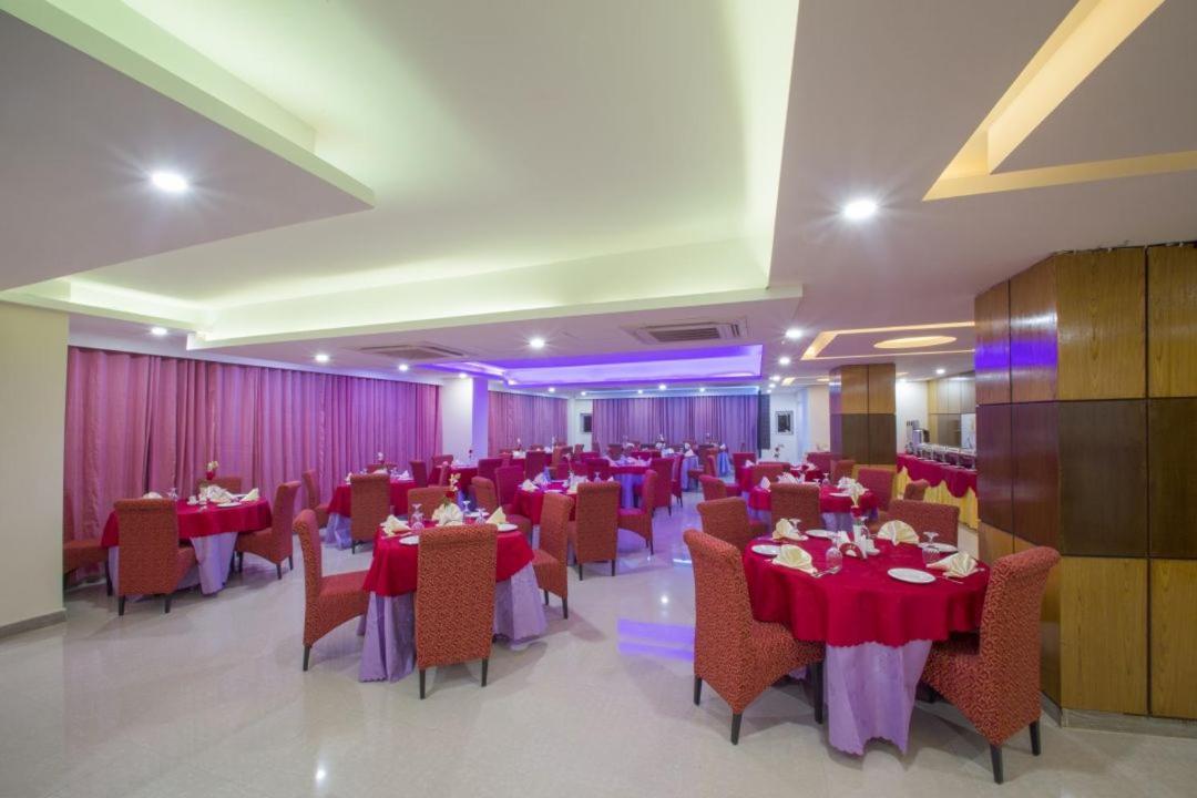 Hotel Mira Garden Sylhet Ngoại thất bức ảnh