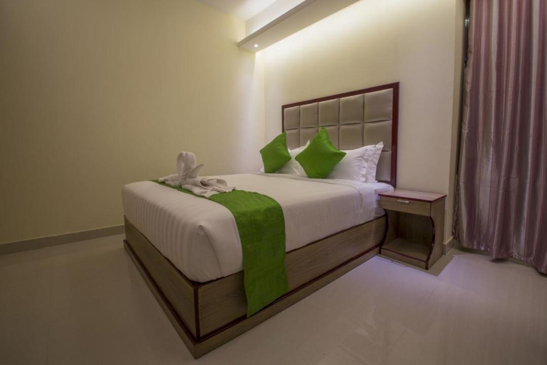 Hotel Mira Garden Sylhet Ngoại thất bức ảnh