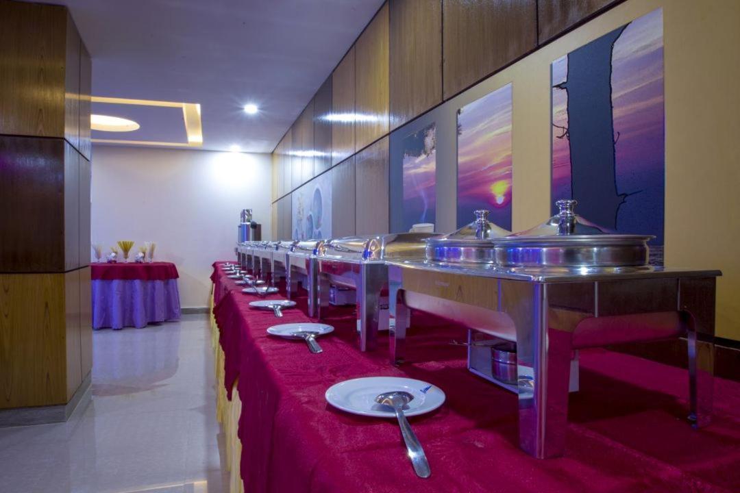 Hotel Mira Garden Sylhet Ngoại thất bức ảnh