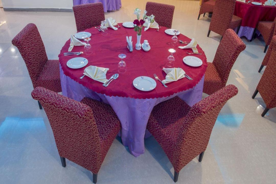Hotel Mira Garden Sylhet Ngoại thất bức ảnh